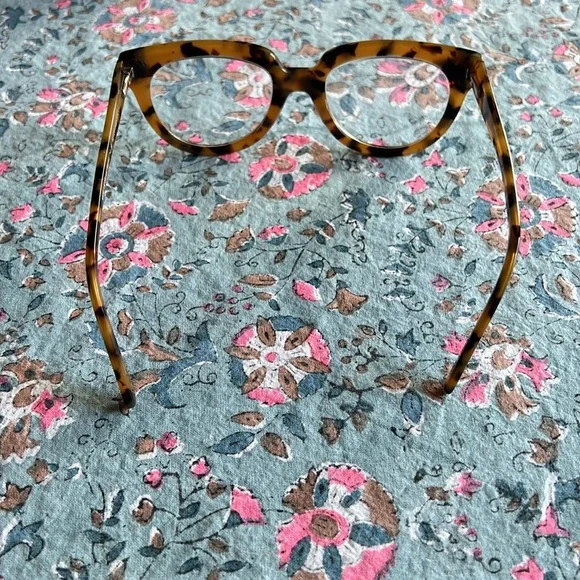 Anthropologie Readers +2.00 - Picture 3 of 5